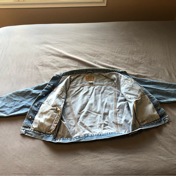 Vintage Denim Jacket - Picture 2 of 10